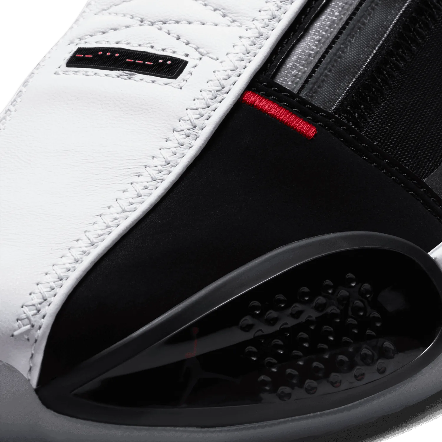 Air Jordan XXXIV SE Chicago image 7