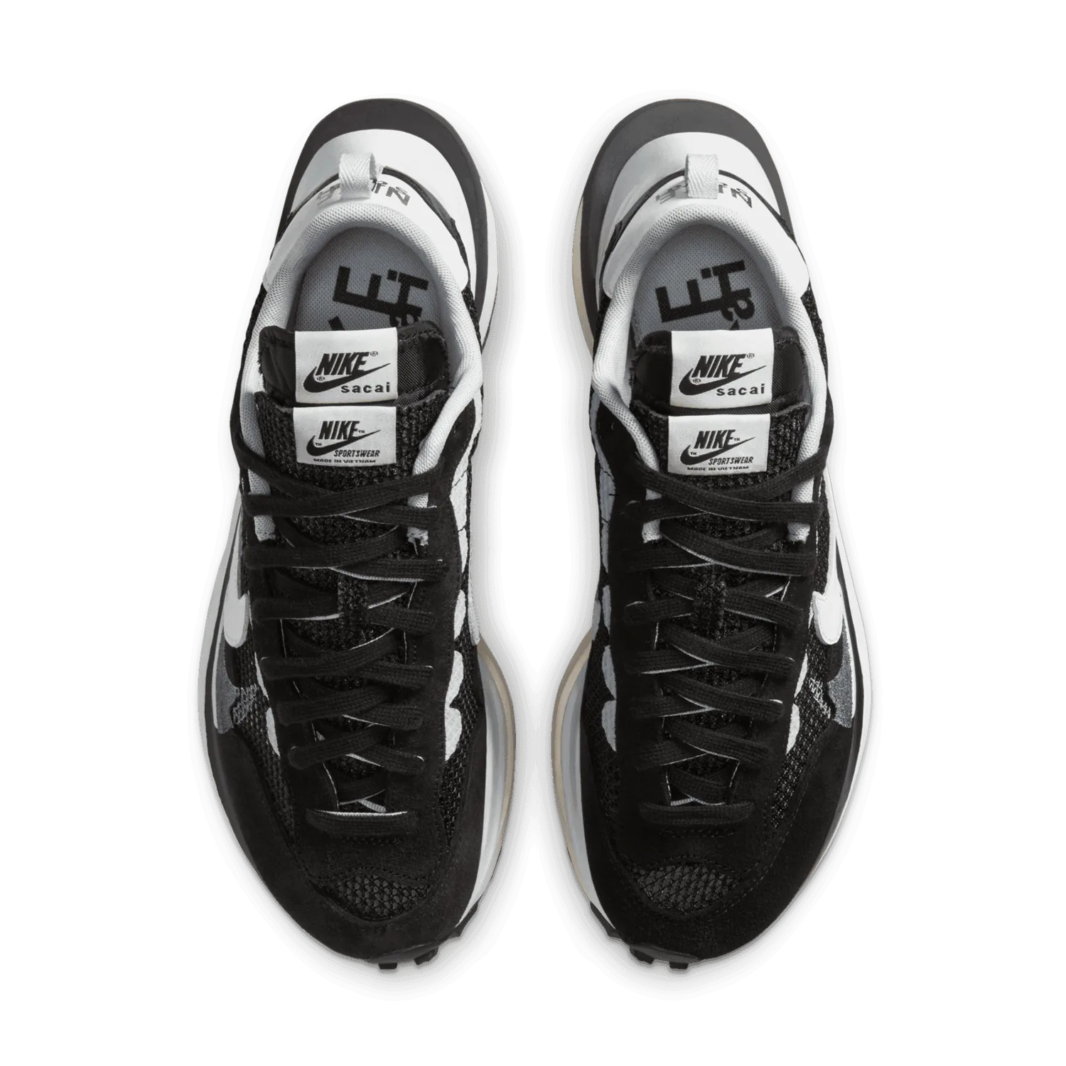 Nike Vaporwaffle sacai Black White image 3