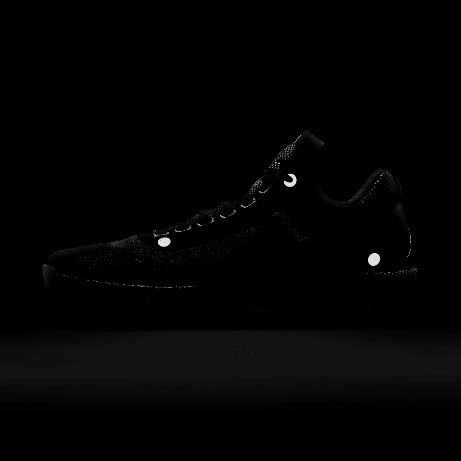 Air Jordan XXXIV Low Black Vapor Green Bleached Coral image 2