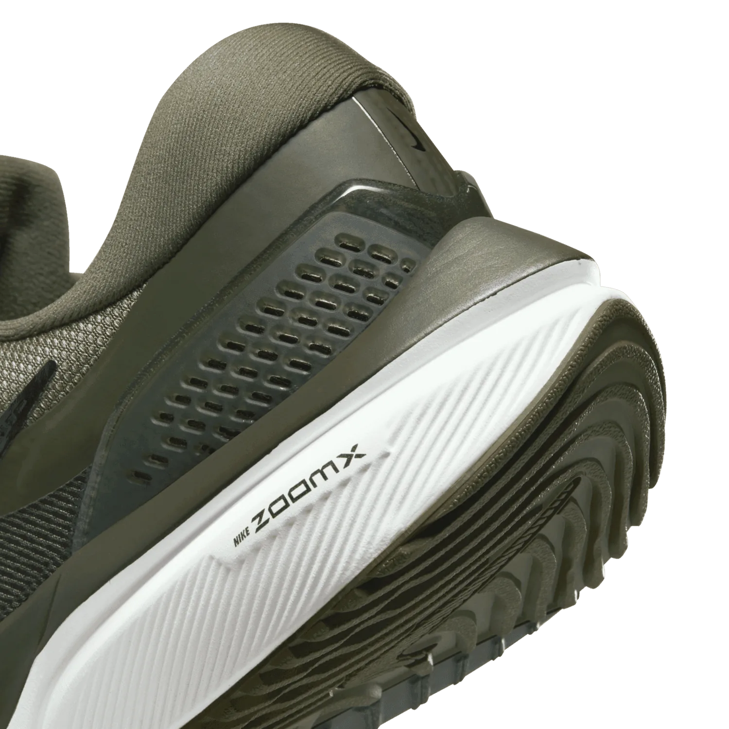 Nike Air Zoom Vomero 16 (Green) image 8
