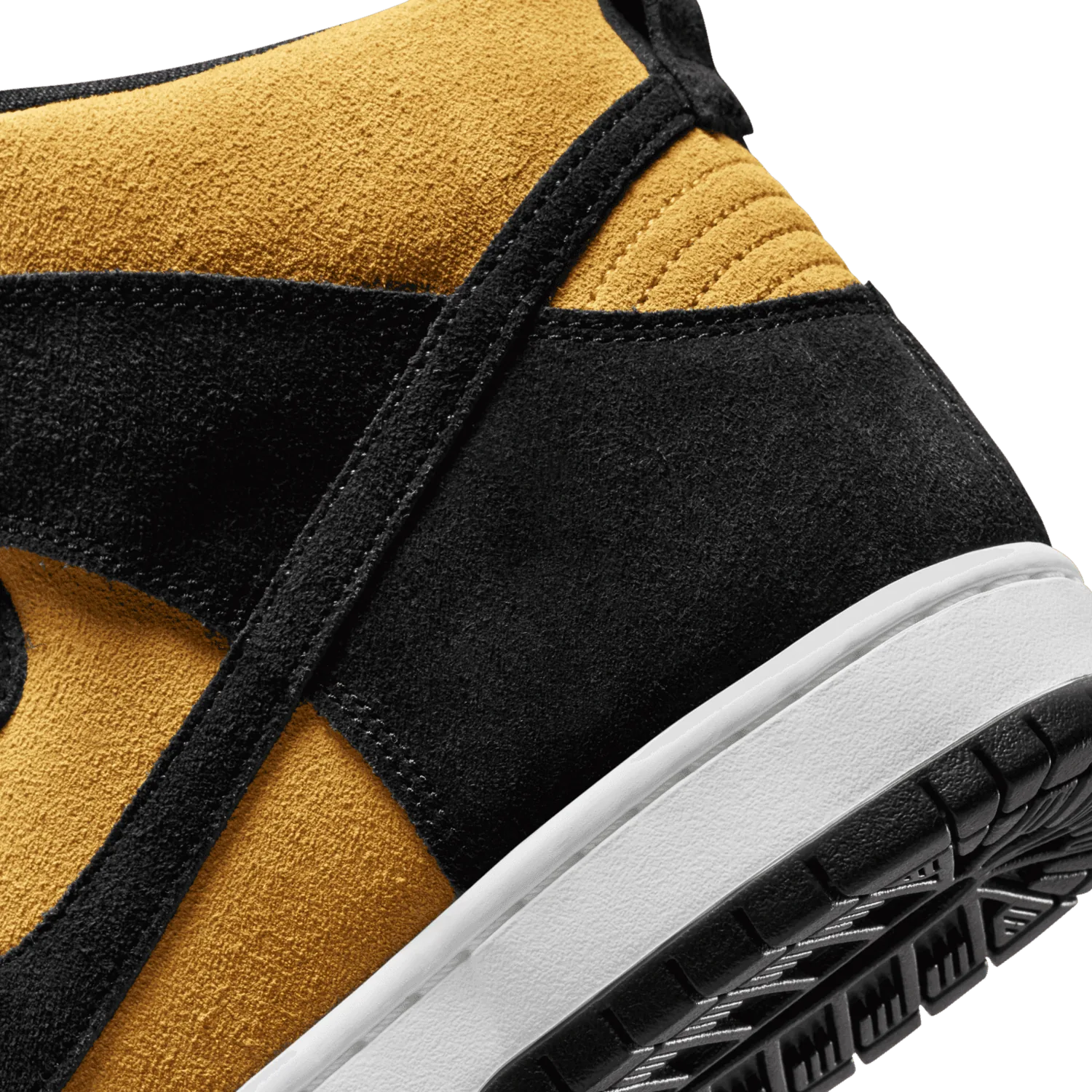 Nike Dunk SB High Reverse Goldenrod image 7