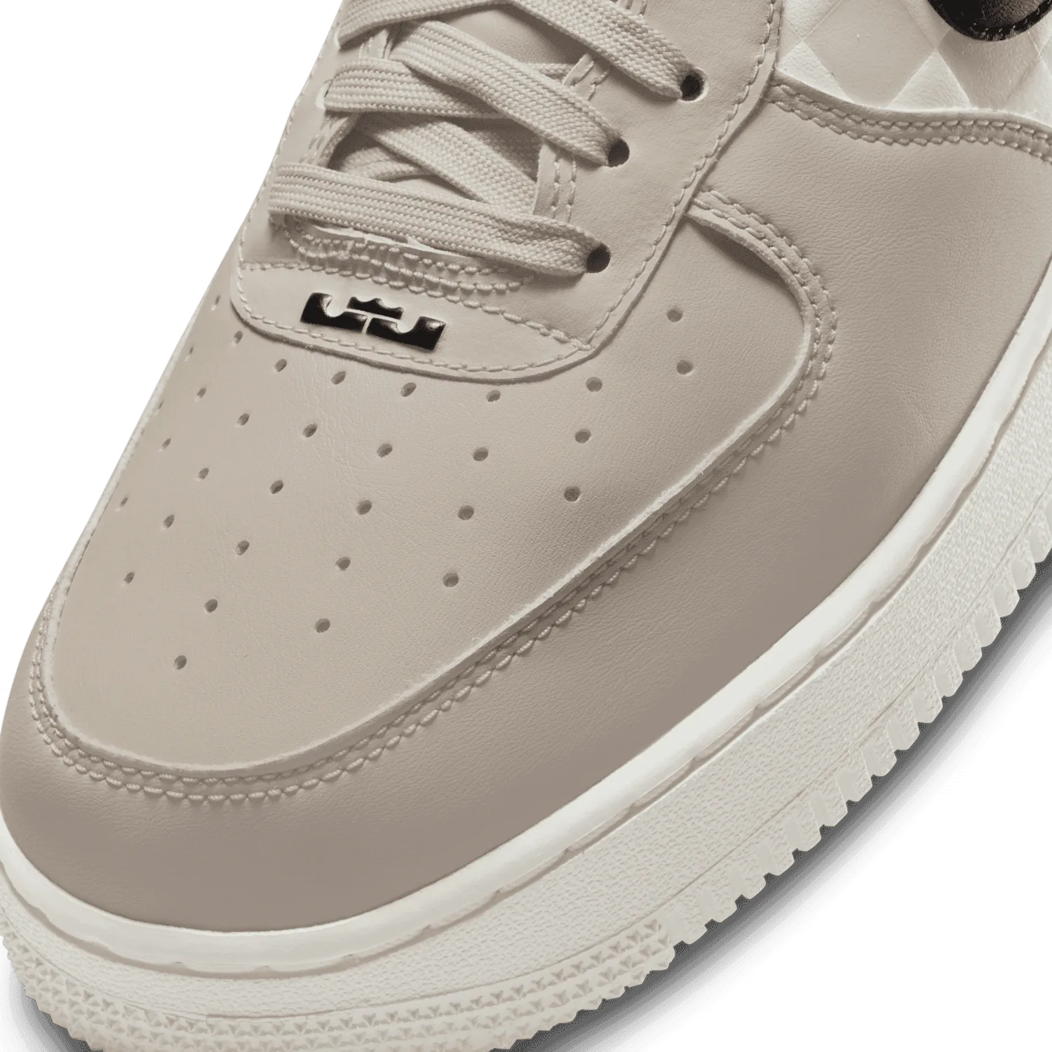 Nike Air Force 1 Low King's Day image 6
