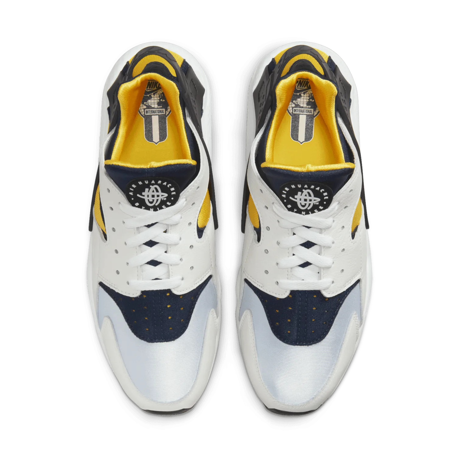 Nike Air Huarache Michigan image 3