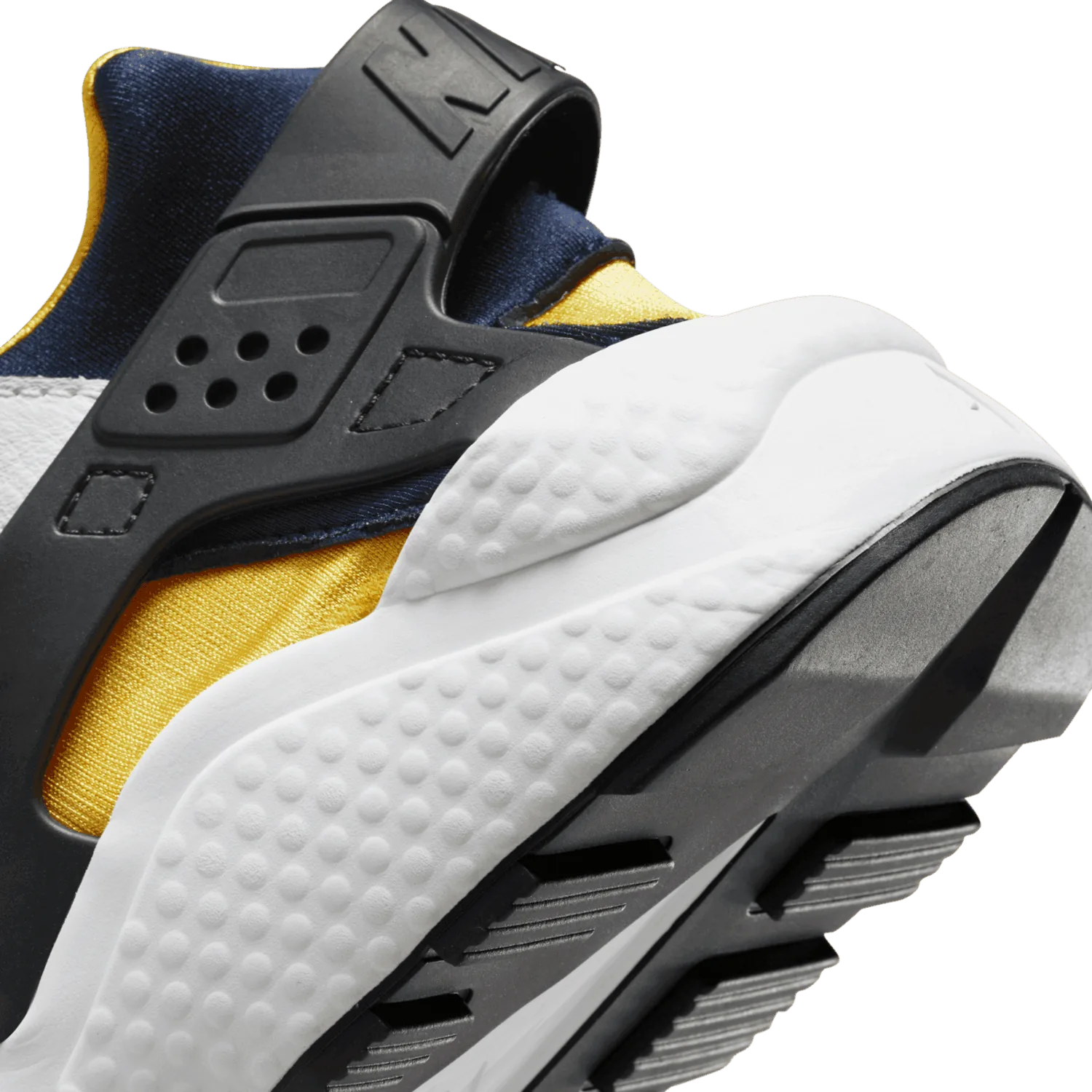 Nike Air Huarache Michigan image 7