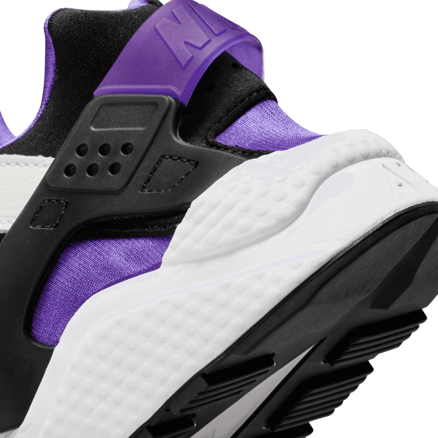 Nike Air Huarache Hyper Grape image 7
