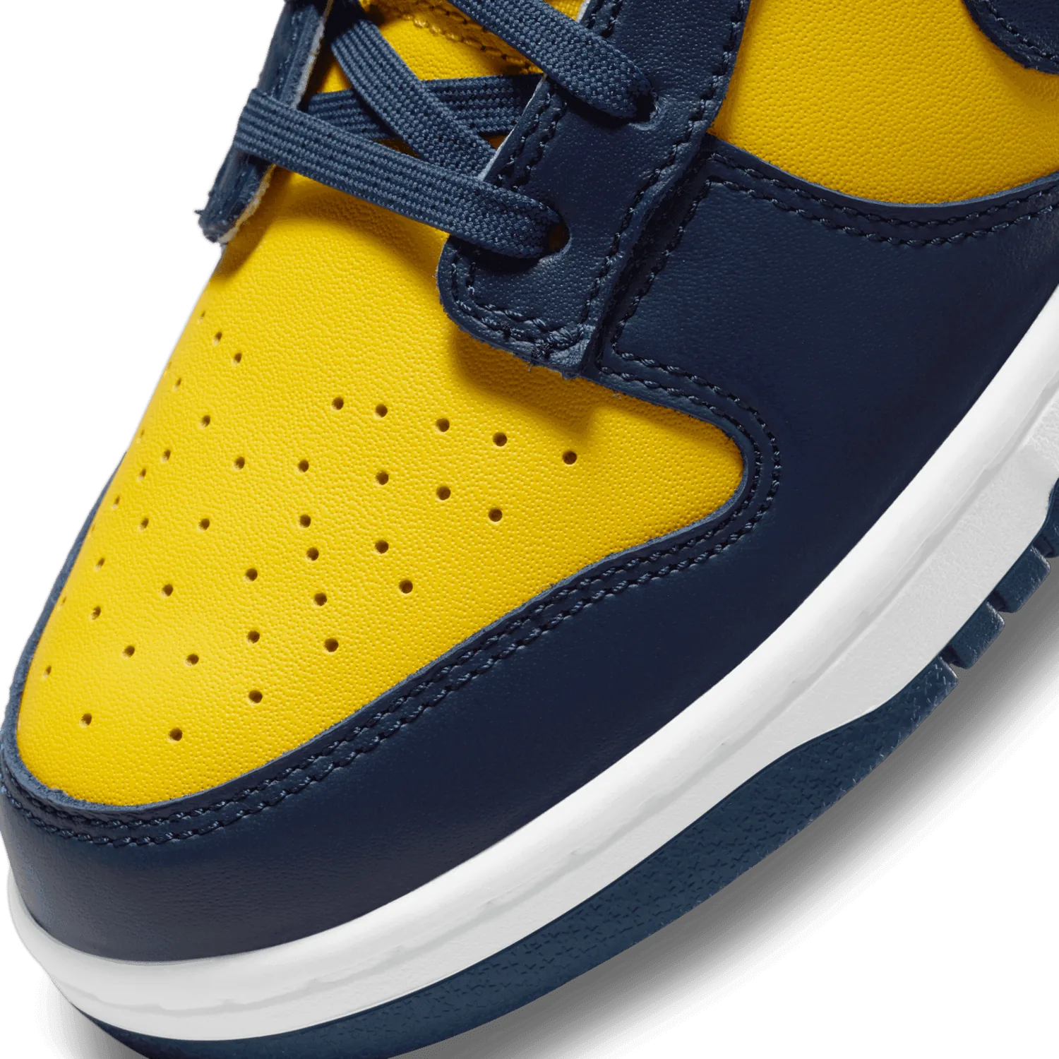 Nike Dunk Low Michigan image 6