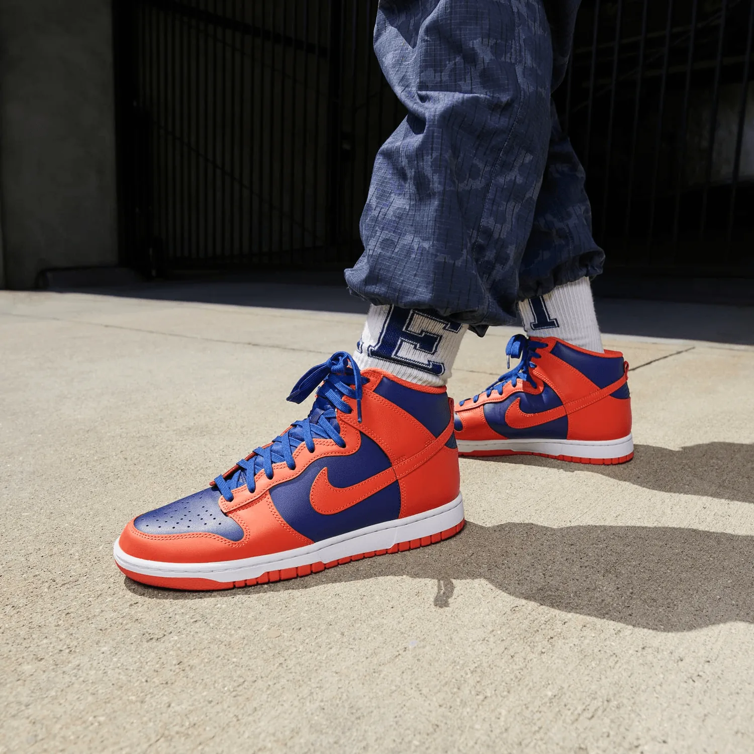 Nike Dunk High Knicks image 2
