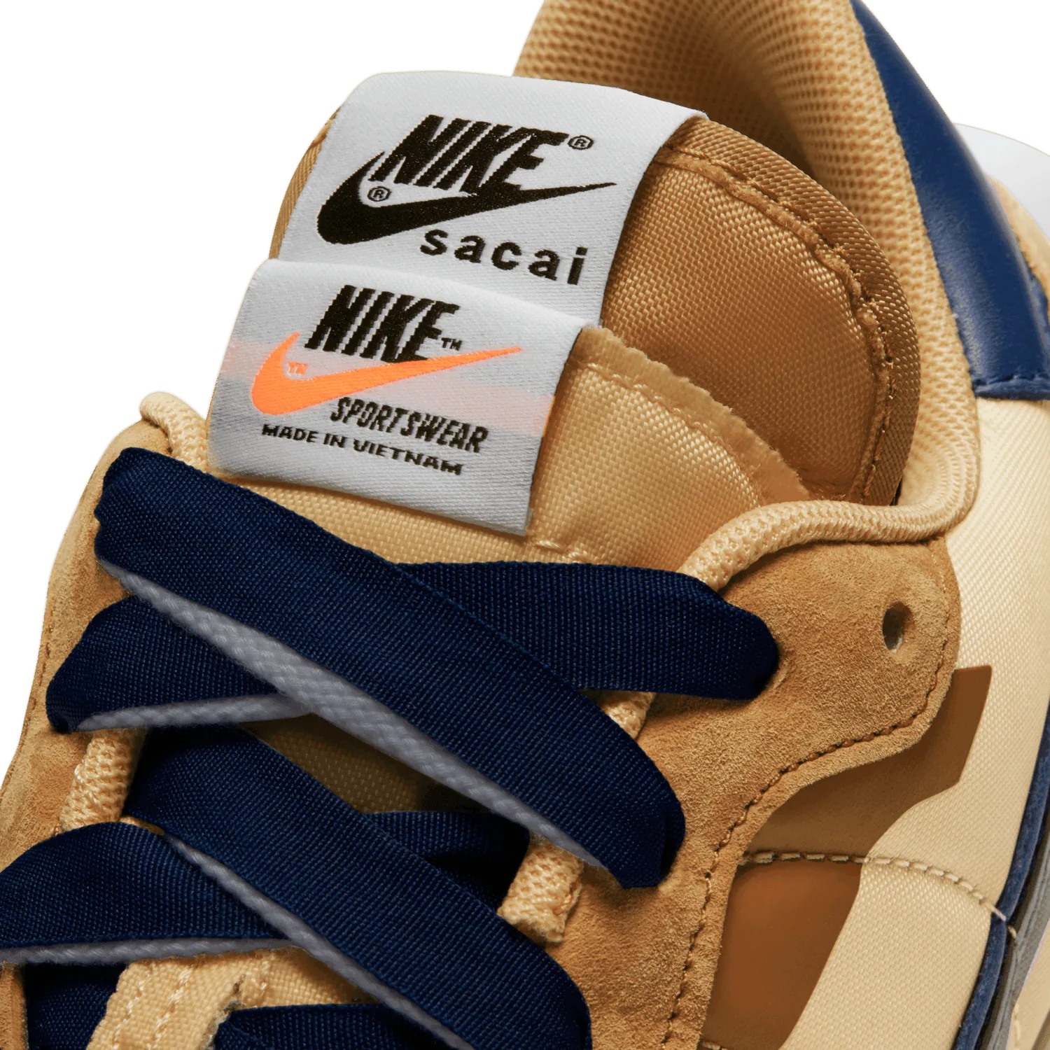 Nike VaporWaffle sacai Sesame and Blue Void image 10