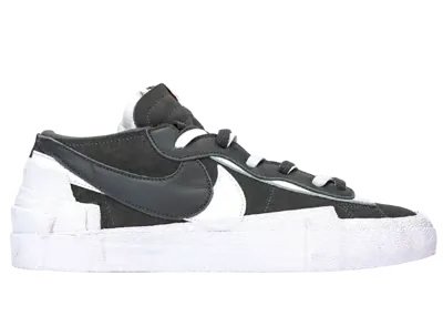 Nike Blazer Low sacai Iron Grey