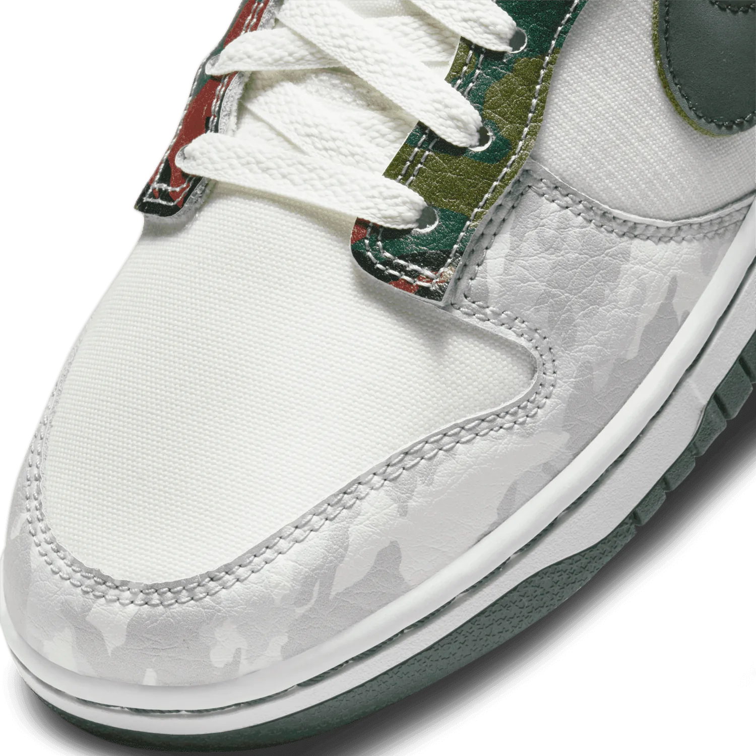 Nike Dunk Low SE Multi Camo image 6