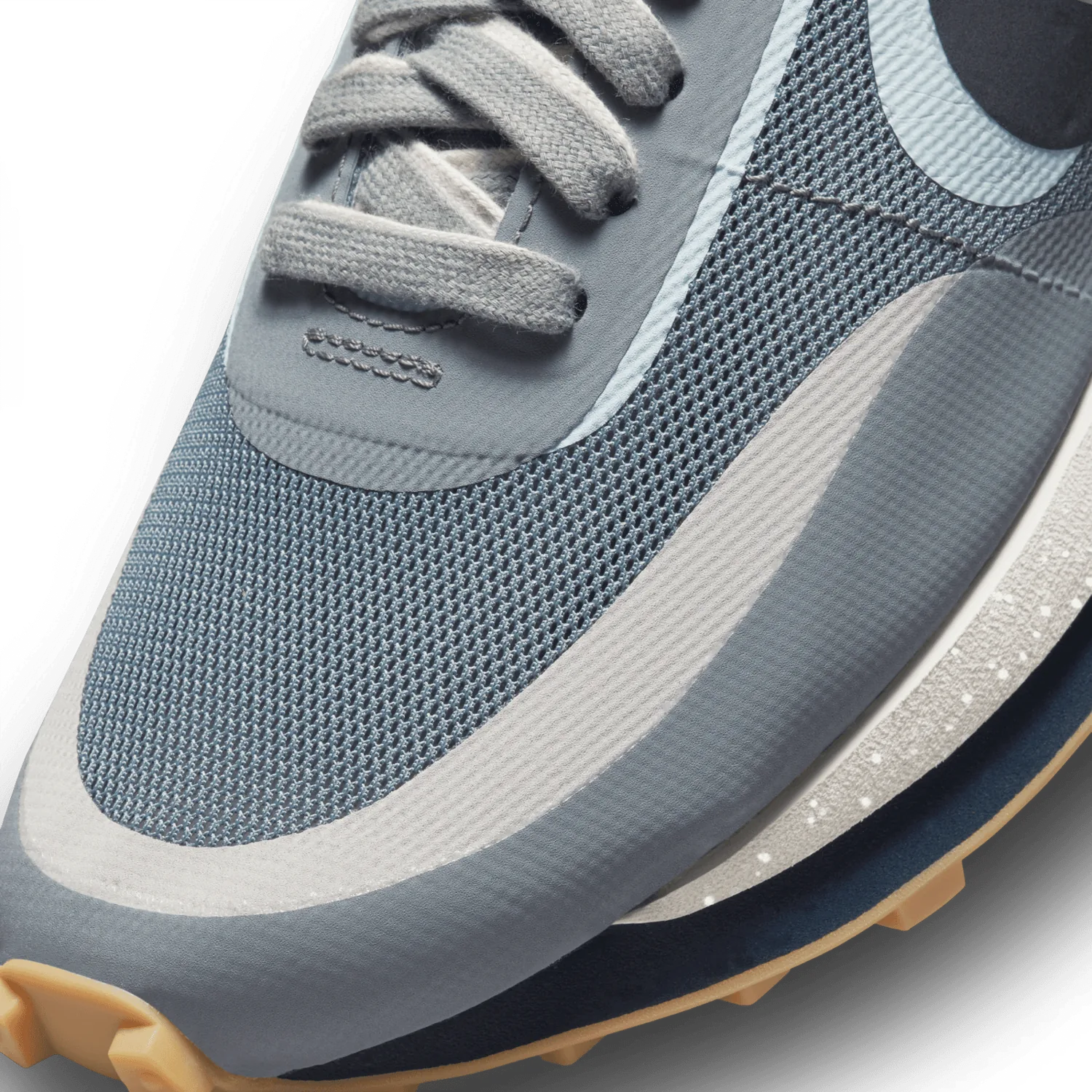Nike LD Waffle sacai CLOT Cool Grey image 9