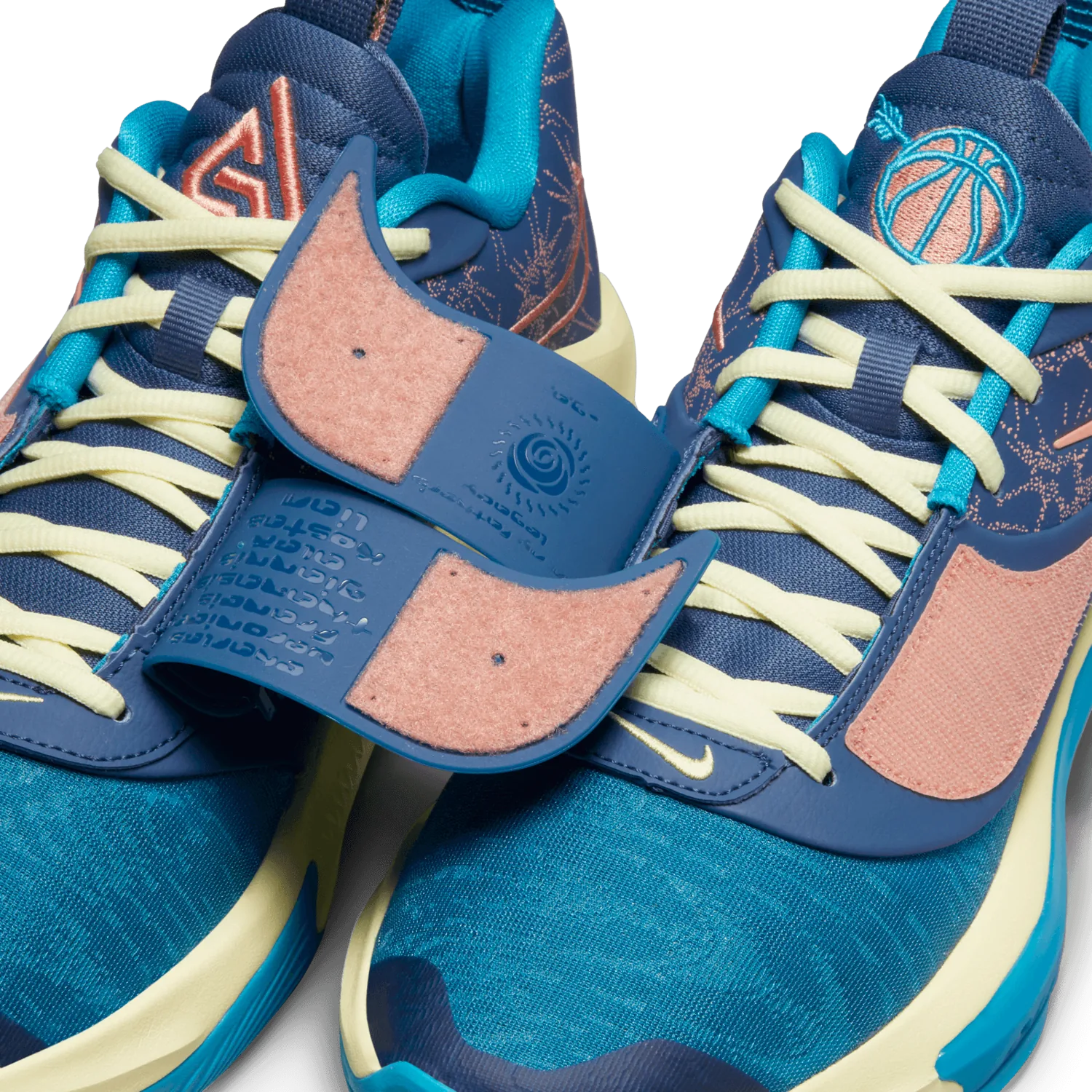 Nike Zoom Freak 3 Basketball Shoes image 10