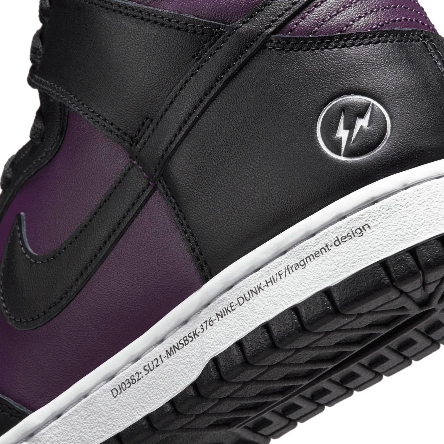 Nike Dunk High Fragment Beijing image 8