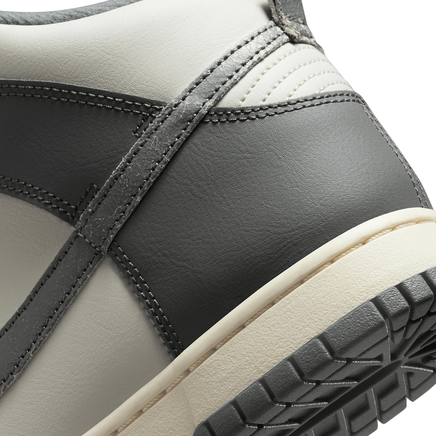 Nike Dunk High Tumbled Grey image 7