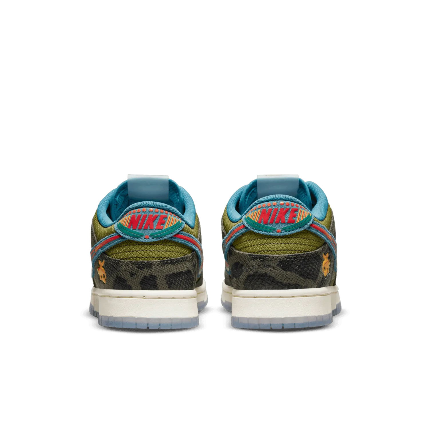 Nike Dunk Low Siempre Familia image 5