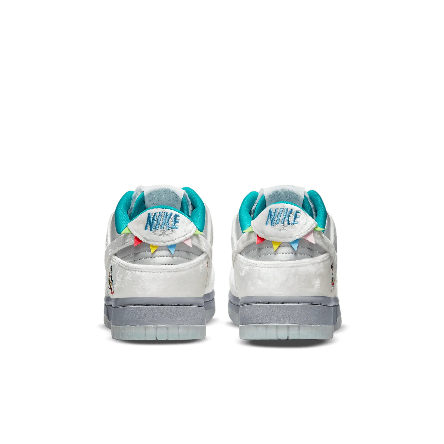 Nike Dunk Low Ice image 5