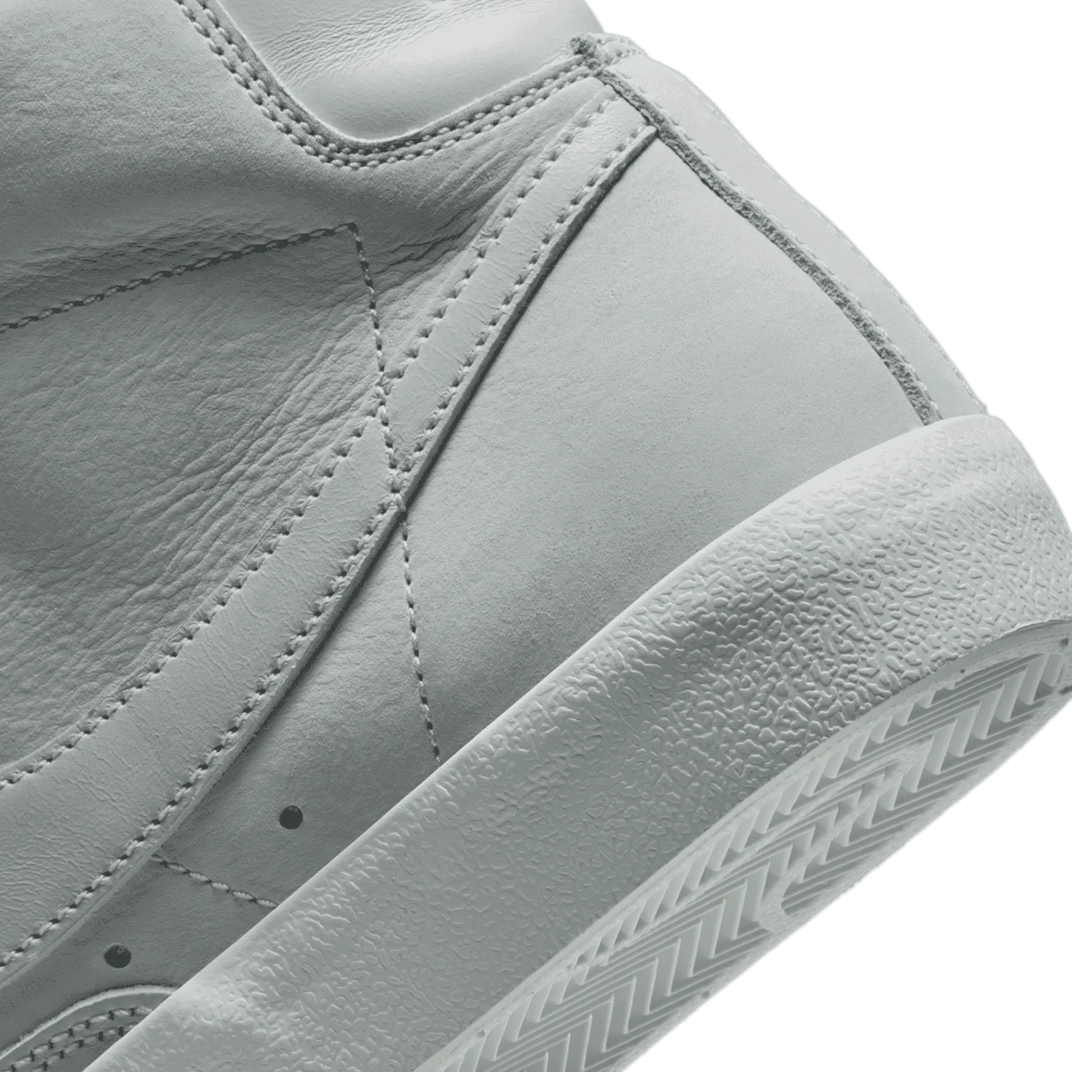 Nike Blazer Mid Premium Shoes image 8