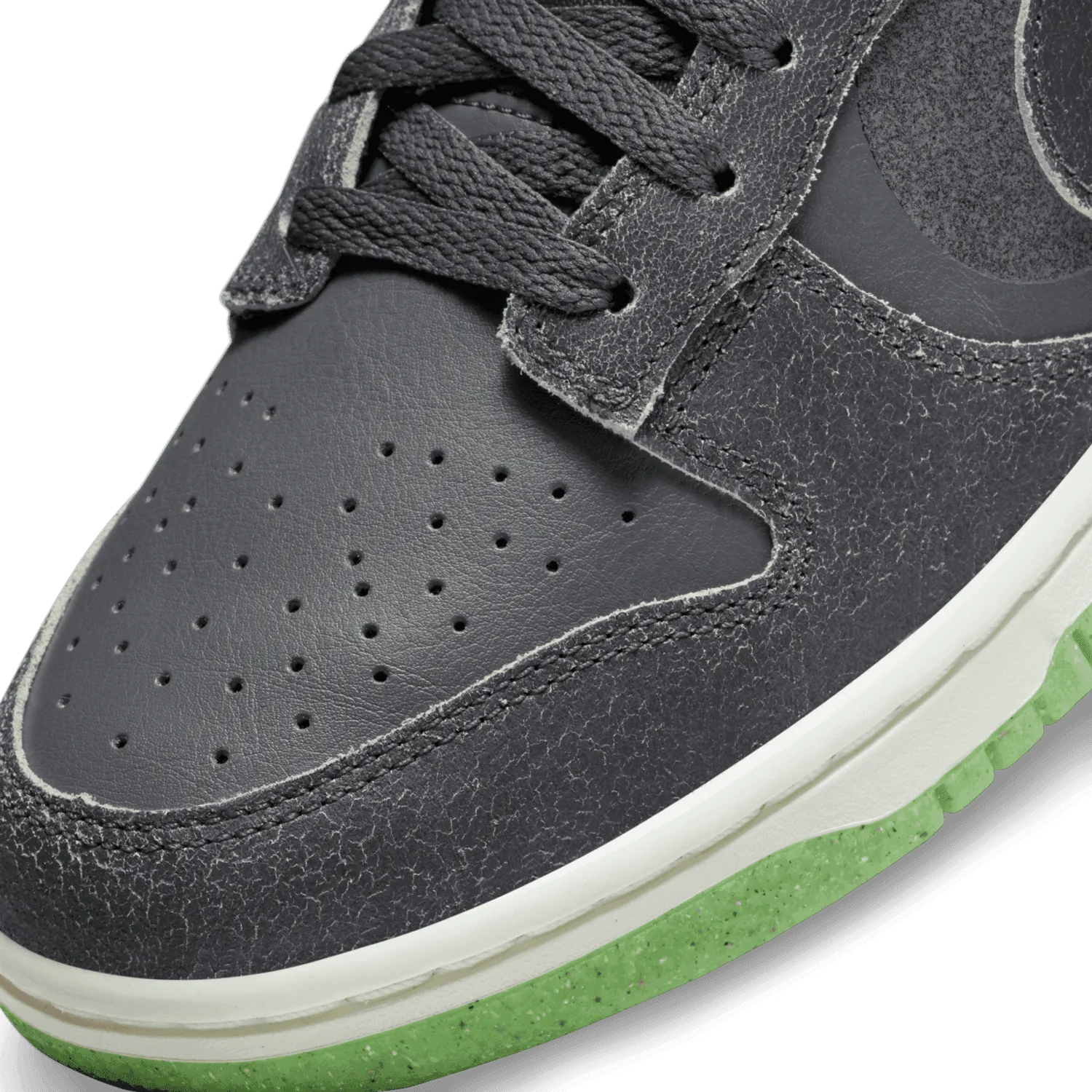 Nike Dunk Low Halloween image 6