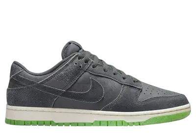 Nike Dunk Low Halloween
