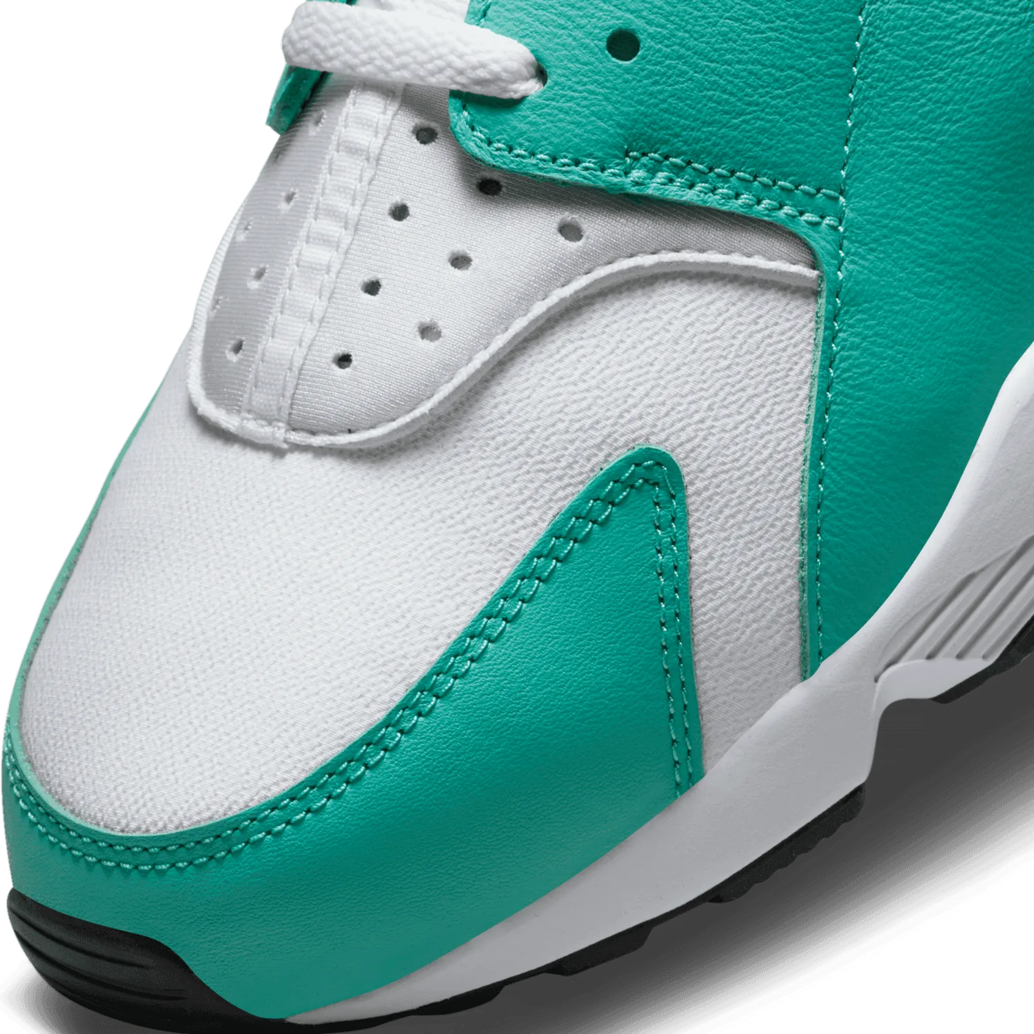Nike Air Huarache Shoes image 7