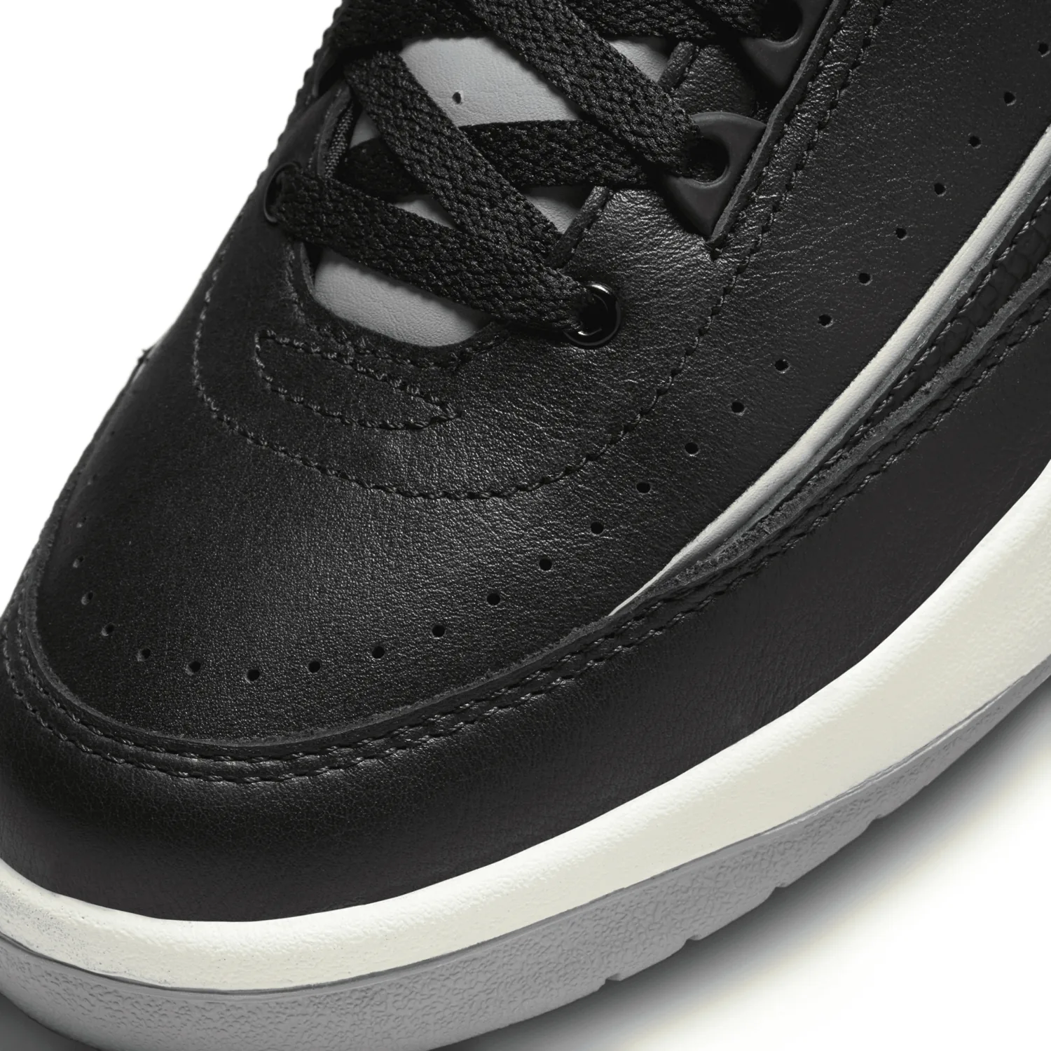 Air Jordan 2 Retro Black Cement image 5