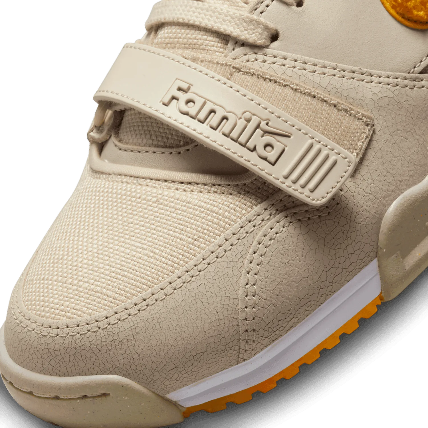 Nike Air Trainer 1 We Are Familia image 7