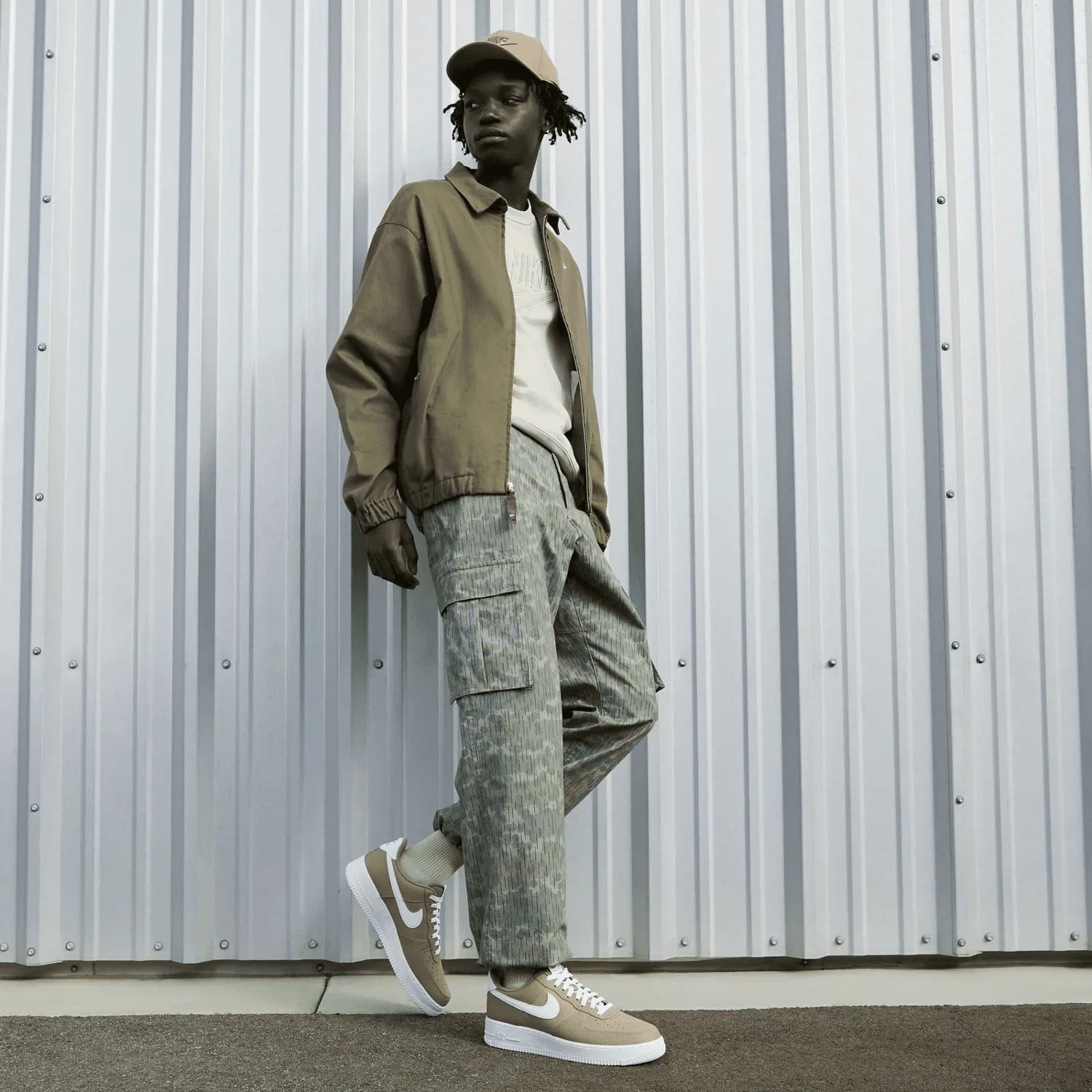 Nike Air Force 1 Low Khaki White image 2