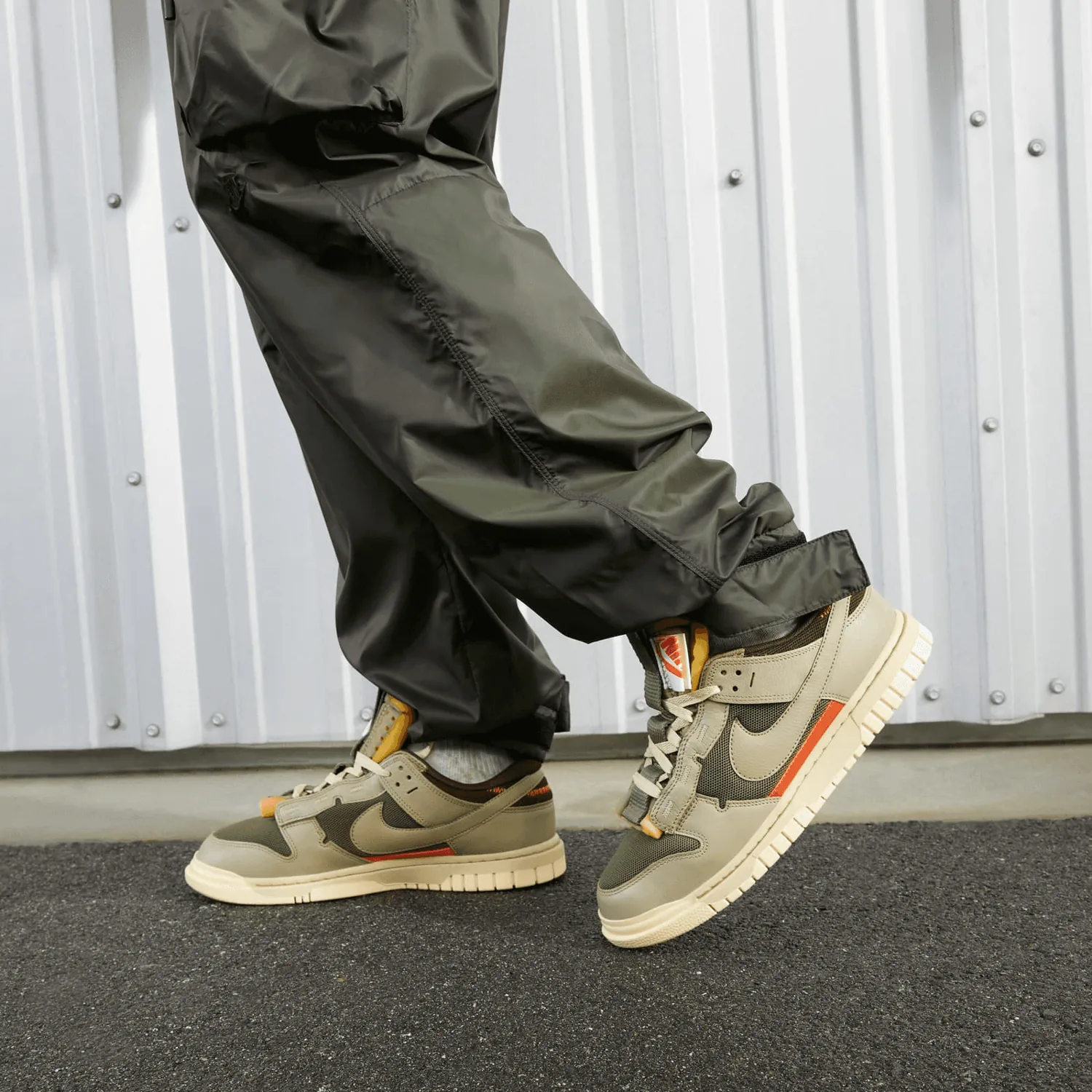 Nike Dunk Low Remastered Medium Olive image 2