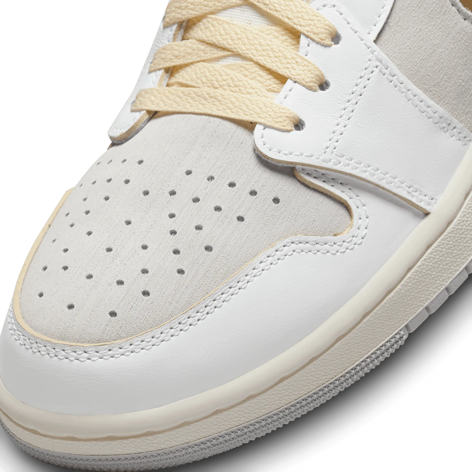 Air Jordan 1 High Zoom CMFT 2 FIBA image 6