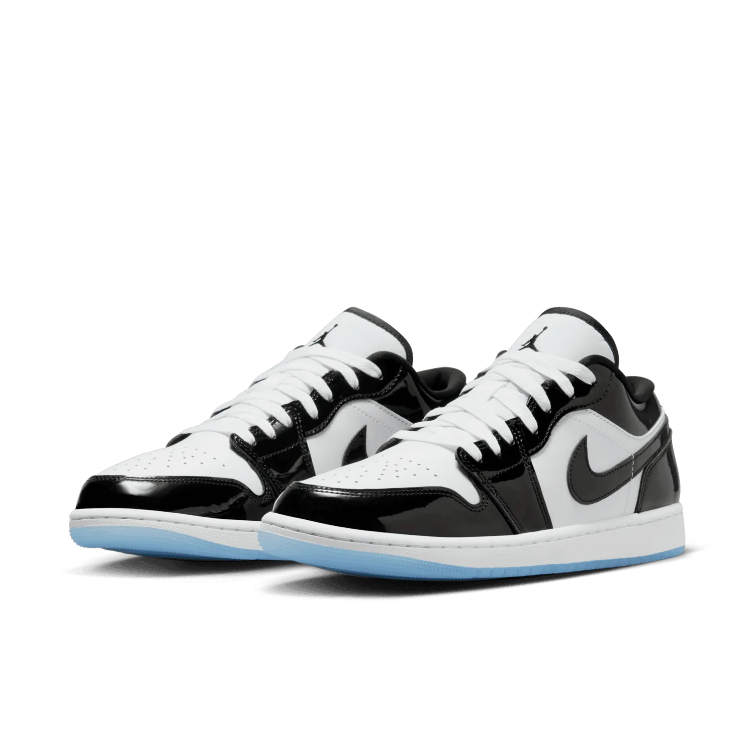 Air Jordan 1 Low SE Concord image 4