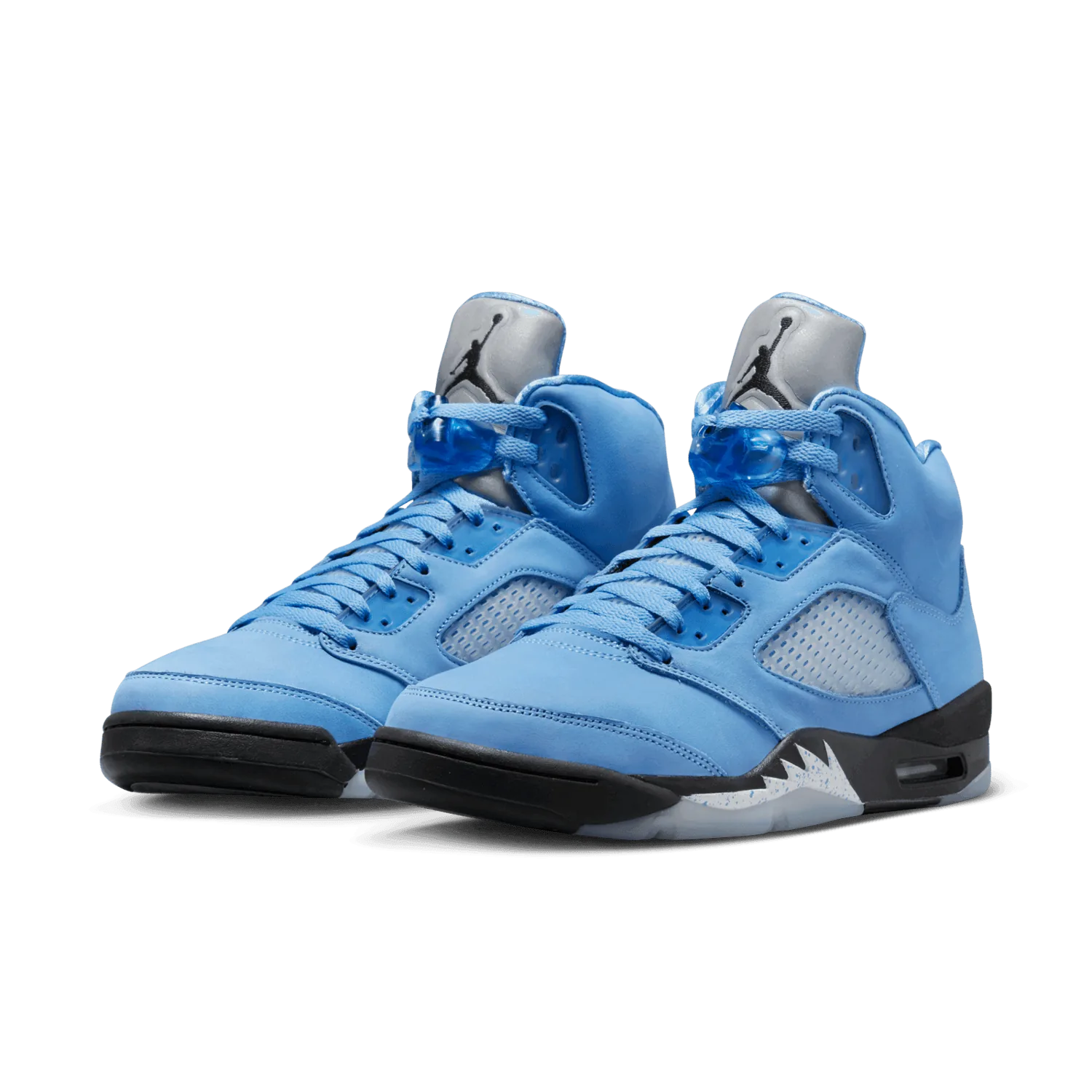 Air Jordan 5 Retro UNC image 5