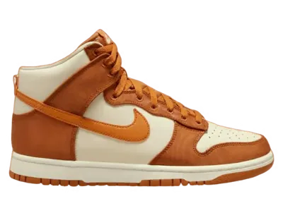 Nike Dunk High SE Monarch