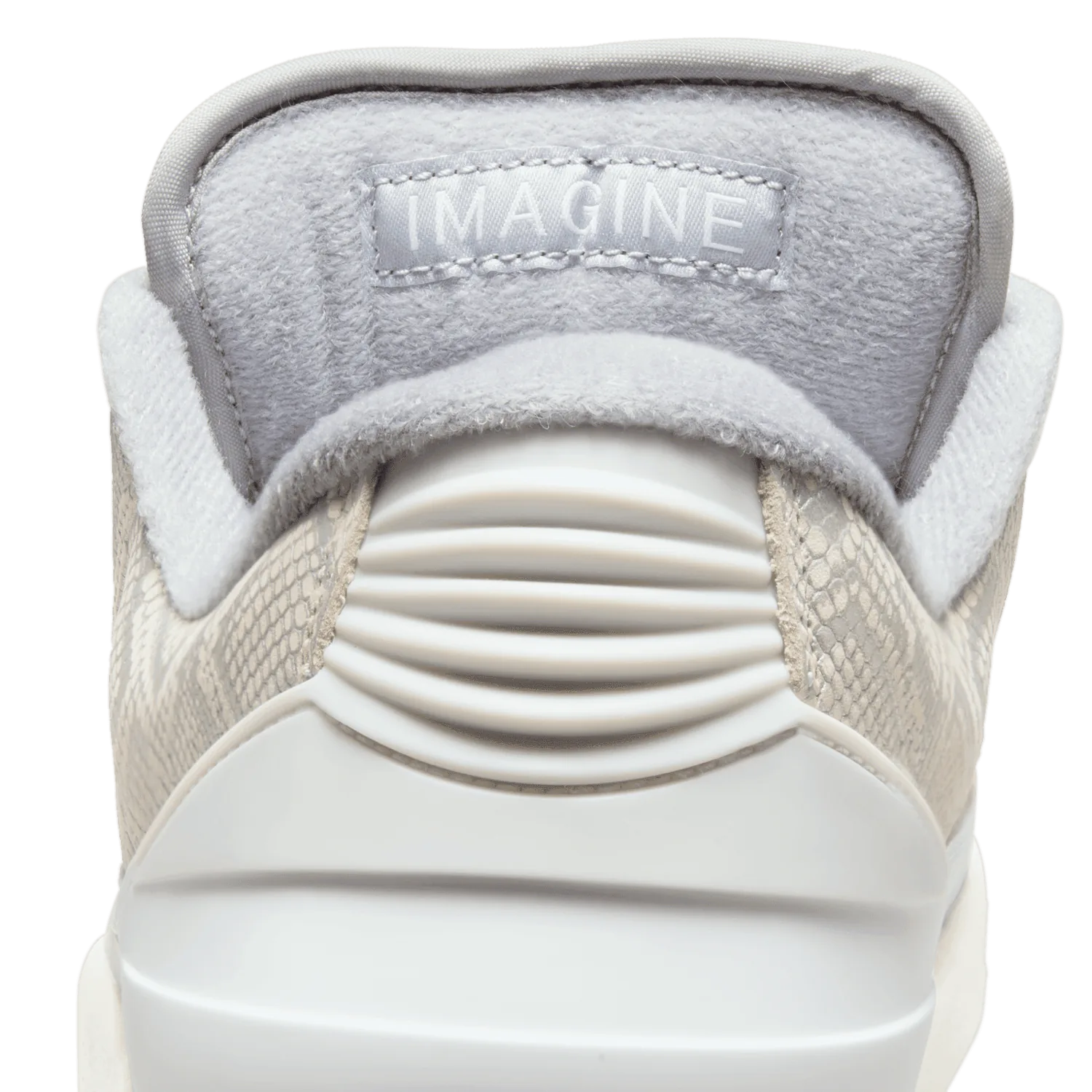 Air Jordan 2 Retro Low Python image 3