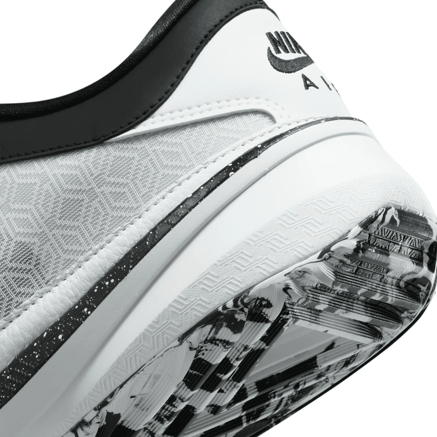Nike Zoom Freak 5 Milk 'N Oreos image 8