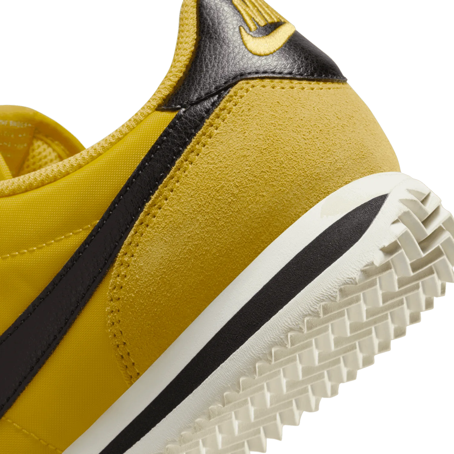 Nike Cortez Bruce Lee image 7