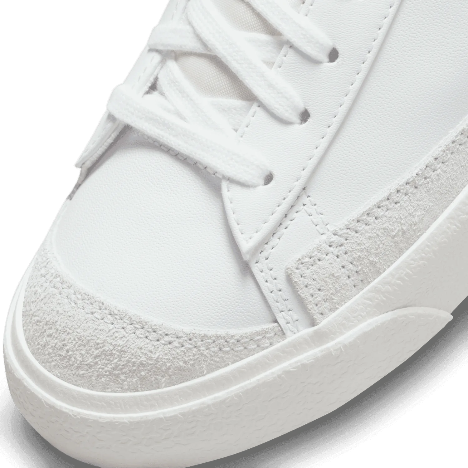 Nike Blazer Mid '77 Shoes image 6