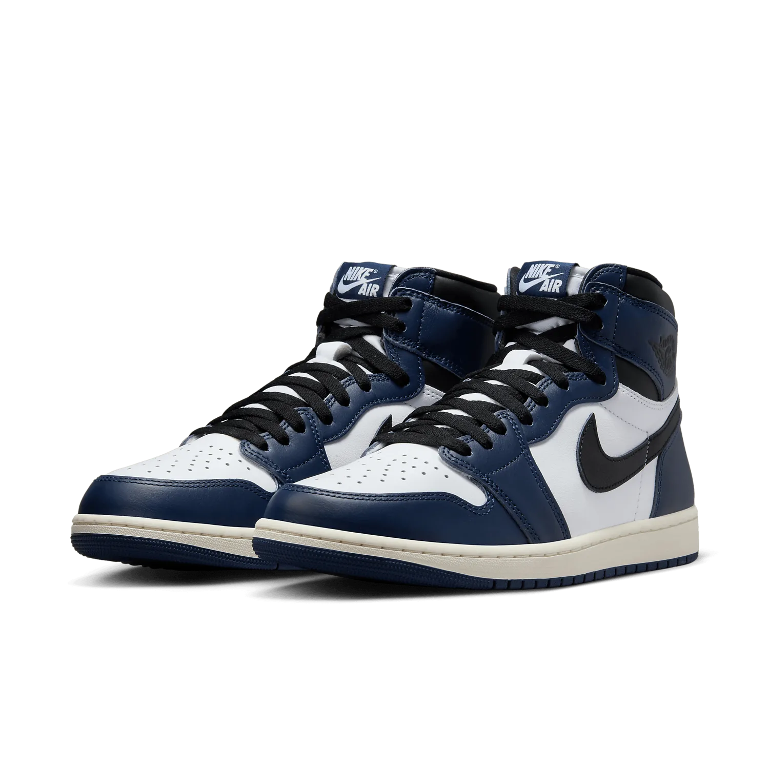 Air Jordan 1 Retro High OG Midnight Navy image 3