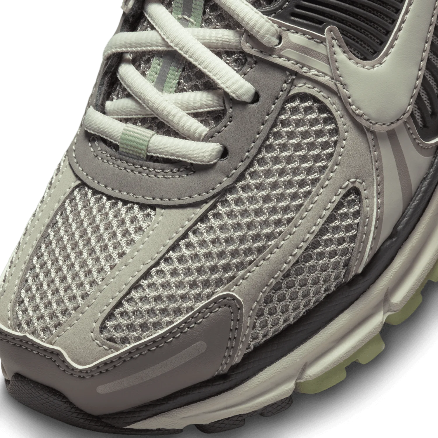 Nike Zoom Vomero 5 Cobblestone image 8