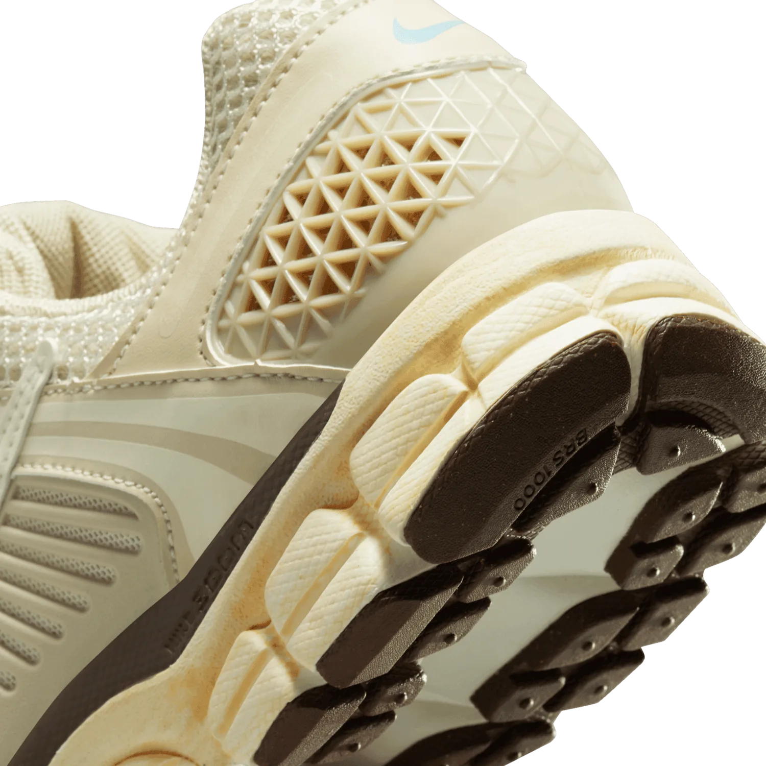 Nike Zoom Vomero 5 Oatmeal image 9
