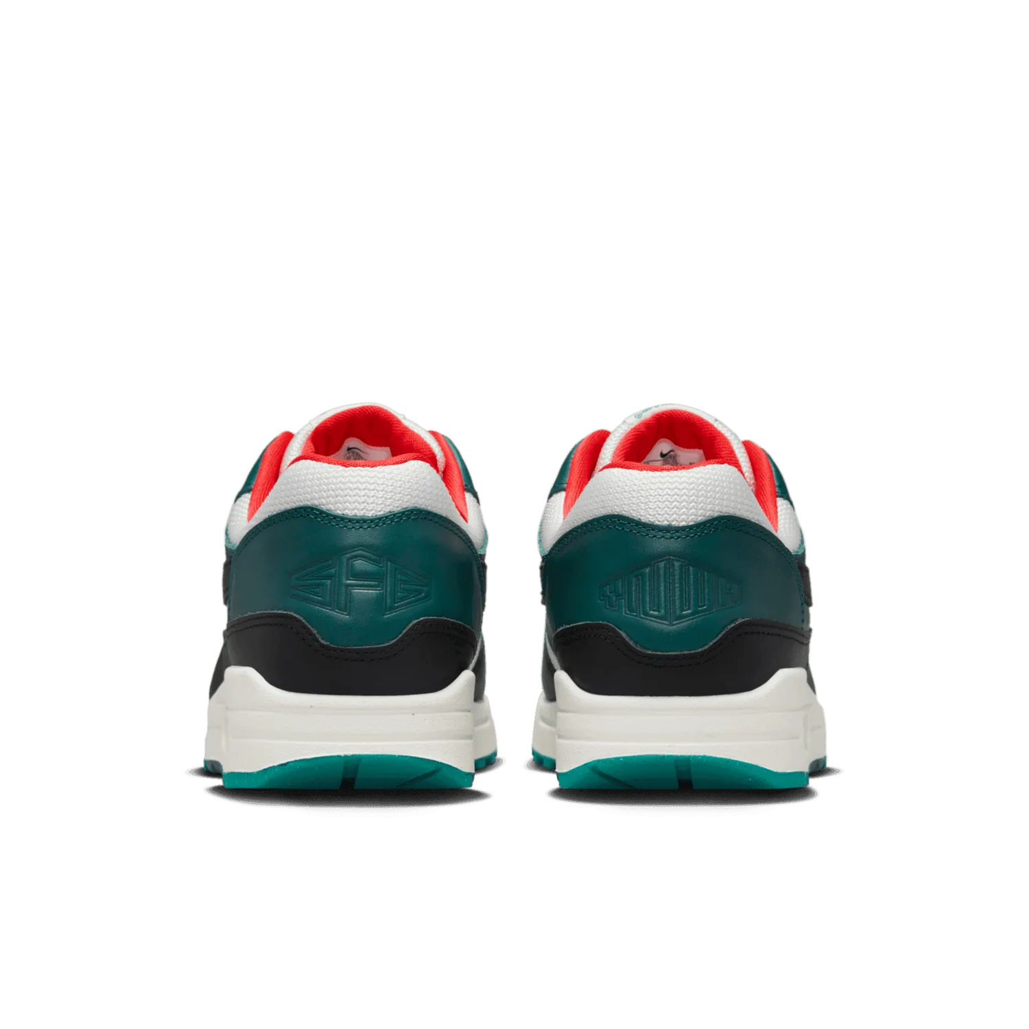 Nike Air Max 1 LeBron James Liverpool FC image 4
