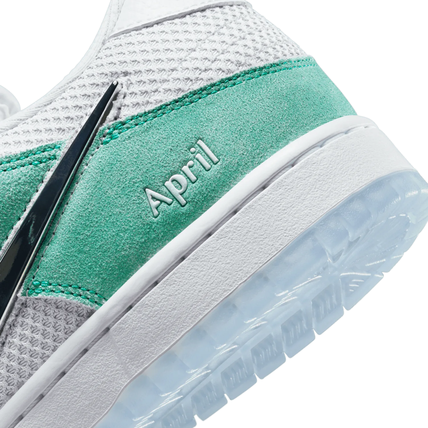 Nike SB Dunk Low April Skateboards image 8