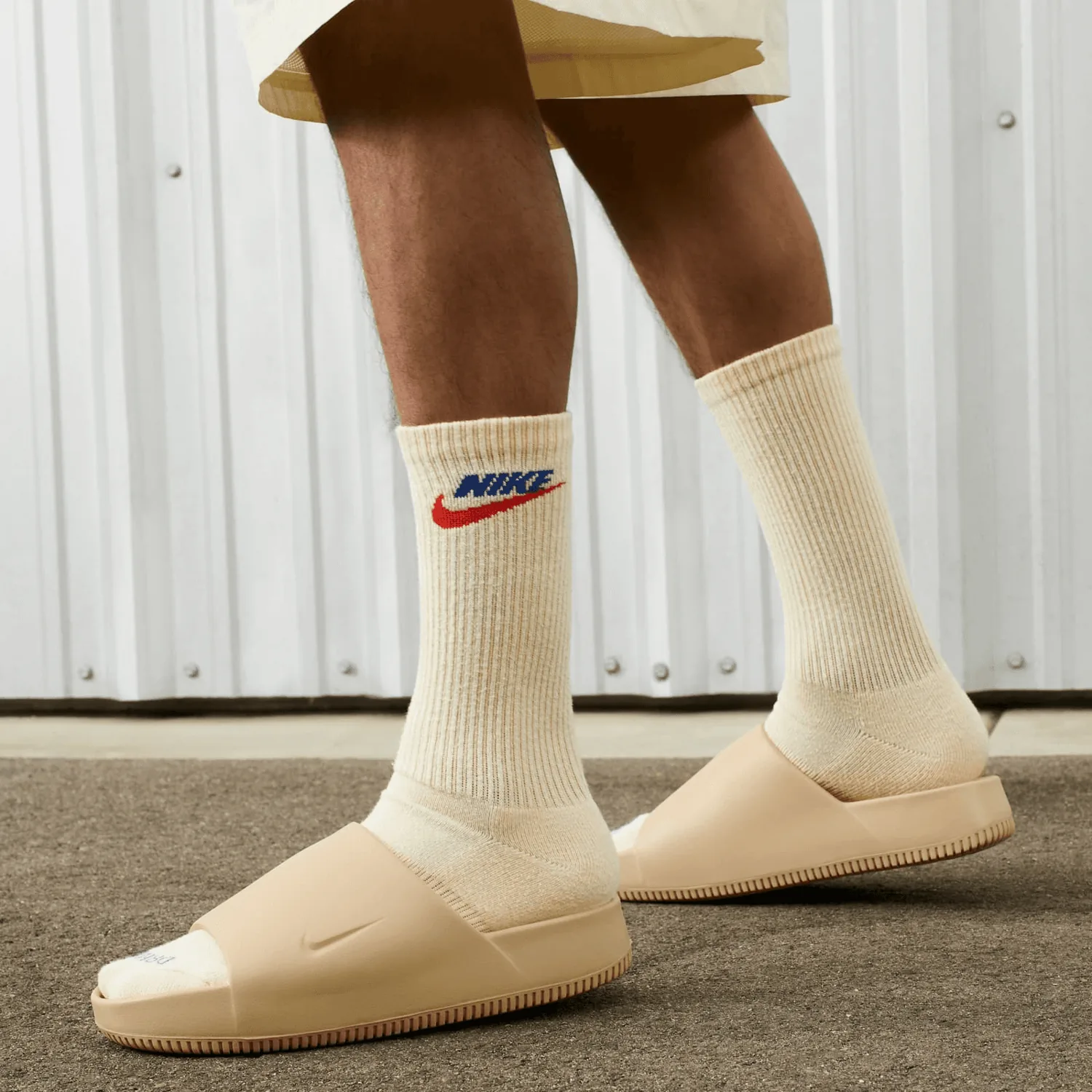 Nike Calm Slide Sesame image 3