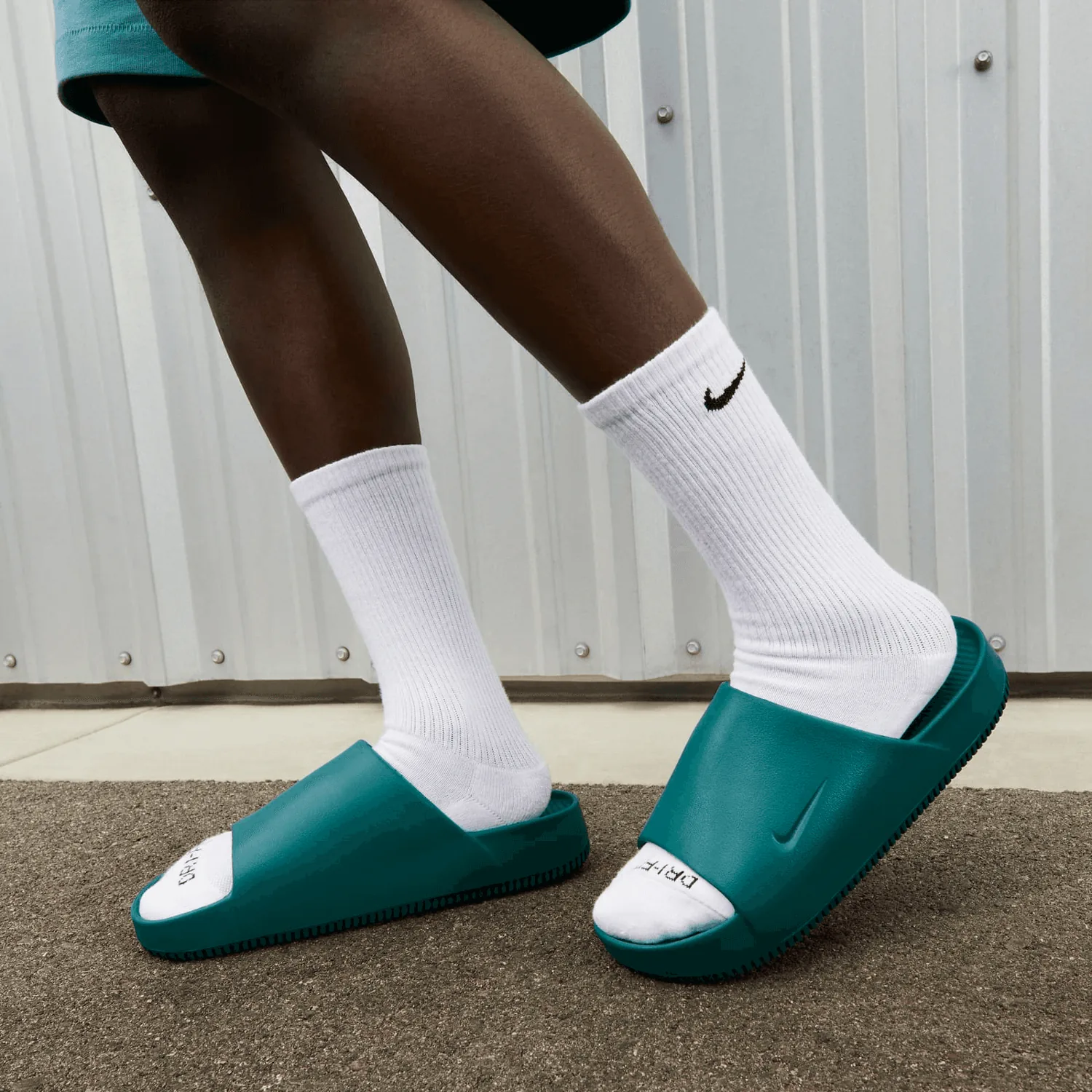 Nike Calm Slide Geode Teal image 3