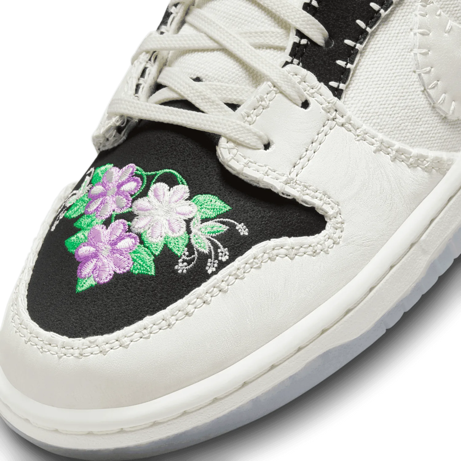 Nike SB Dunk Low N7 Light Green Spark image 6