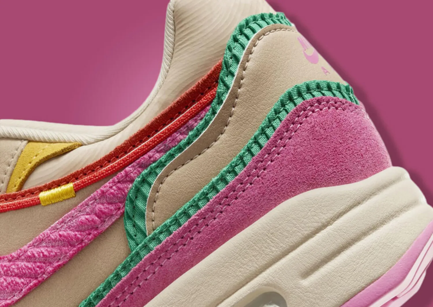 Nike Air Max 1 Familia image 12