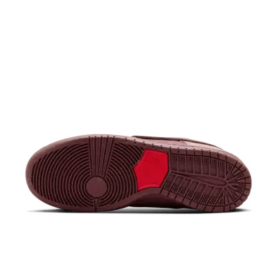 Nike SB Dunk Low City of Love Burgundy Crush
