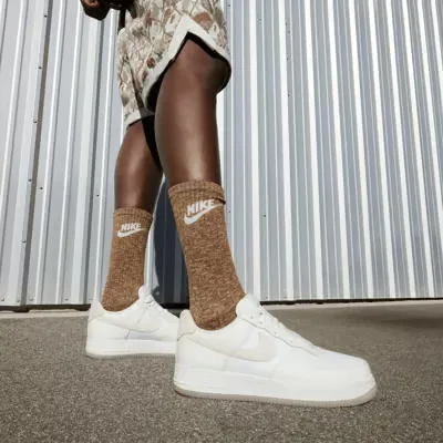 Nike Air Force 1 07 LV8 Light Bone
