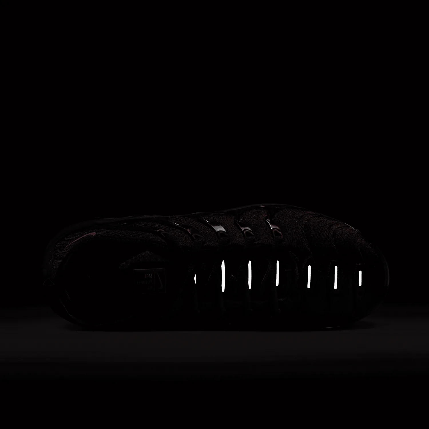 Nike Air VaporMax Plus image 7