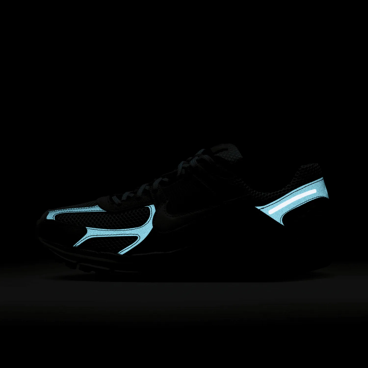 Nike Zoom Vomero 5 Supersonic image 2