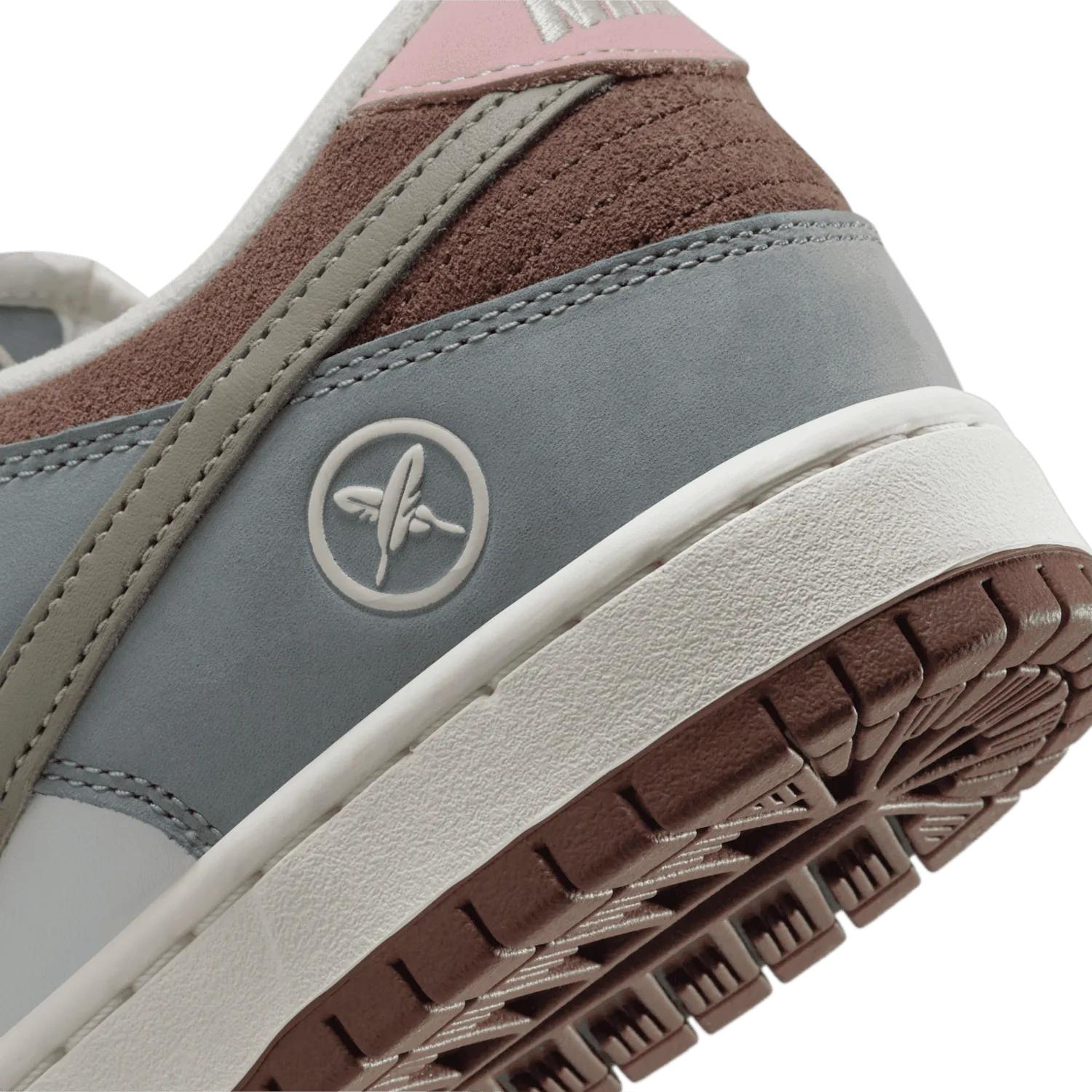 Nike SB Dunk Low Yuto Horigome image 7